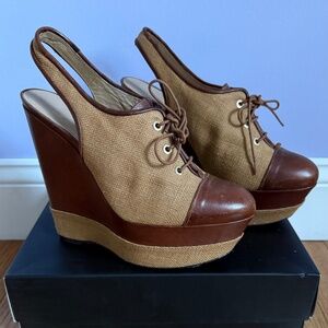 STUART WEITZMAN Lace up Oxford Wedge Platform Heel Size 8.5